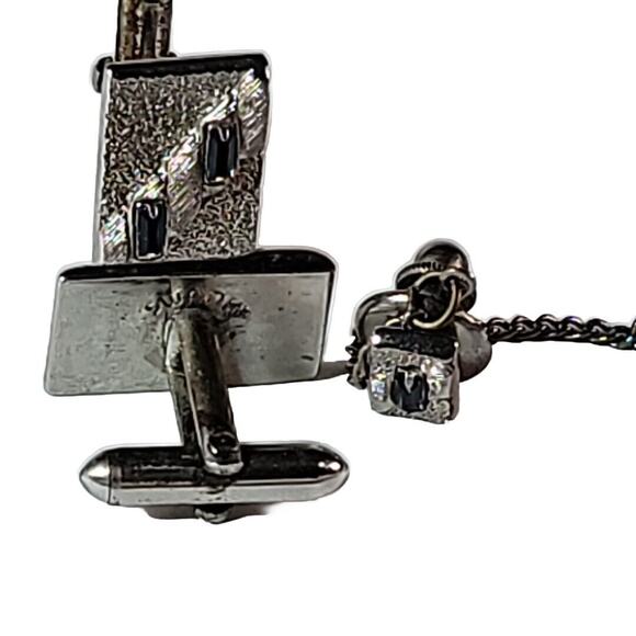 Vintage Swank Chevron 5 Black Stones Silver Tone Cufflinks Tie Tack Whale Back - Picture 5 of 7